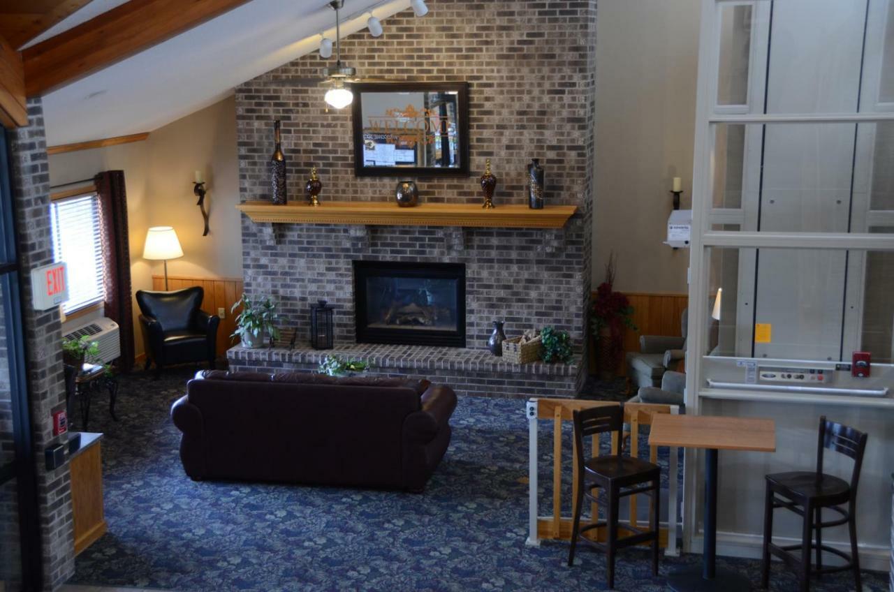 FairBridge Inn&Suites Thorp Extérieur photo